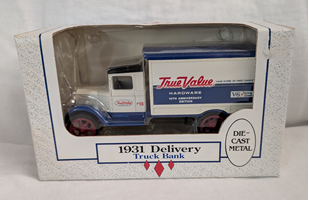 137 - Ertl 1931 True Value Delivery Truck Bank - 1:34 Scale