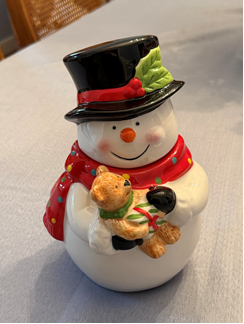 101 - Snowman cookie/candy jar